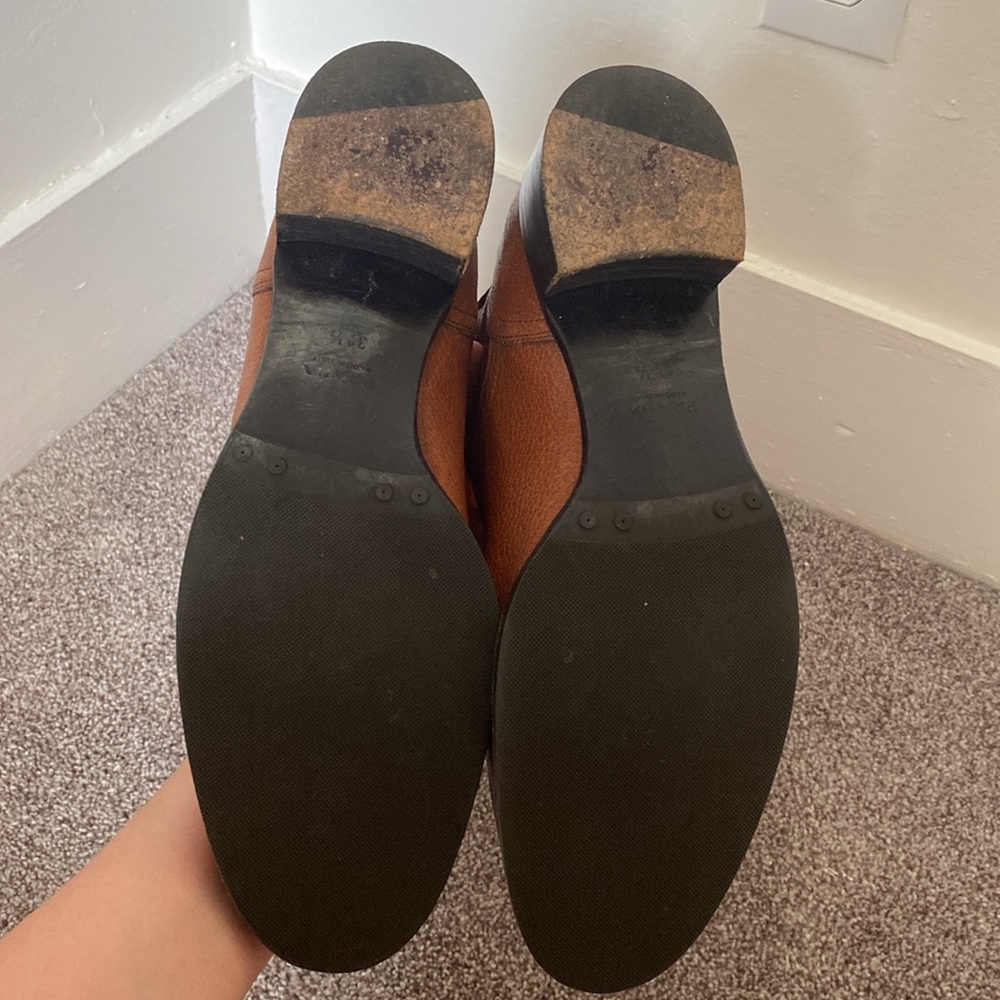 Prada leather boots. Size 39 1/2. - Picture 5 of 6